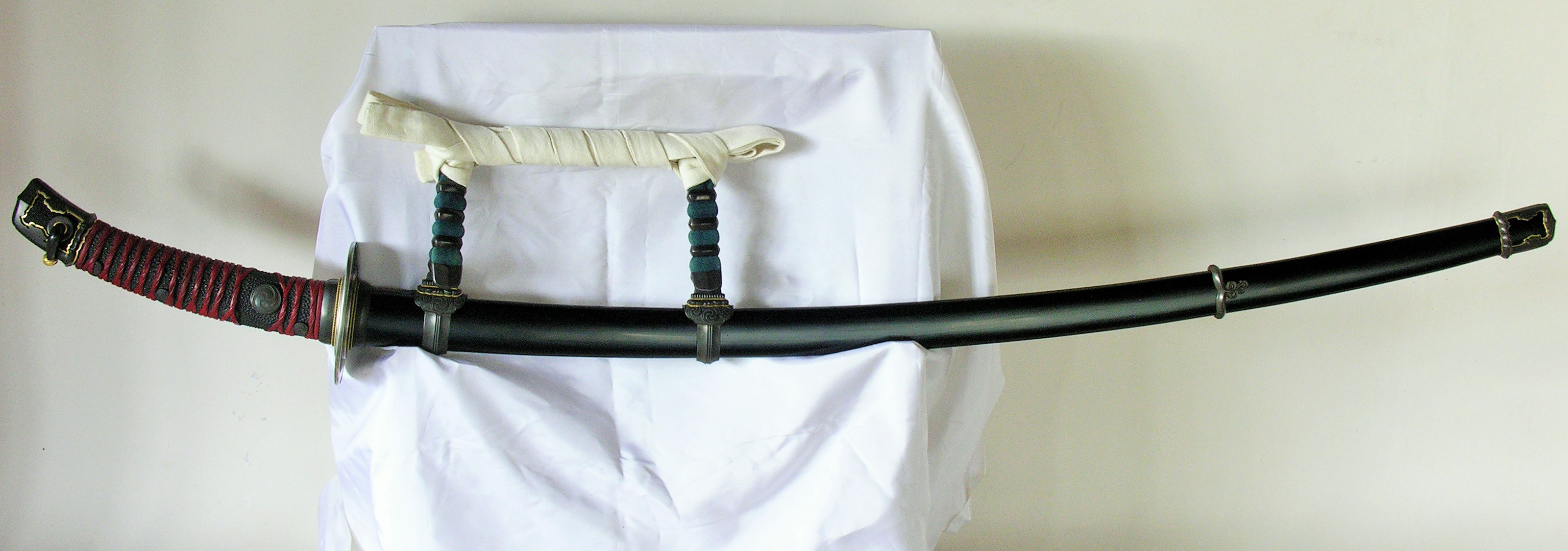 黒漆太刀拵 第３作 – 第一室刀剣 | 上野の博物館